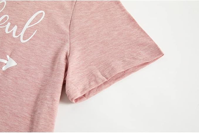 NIUBIA Women's T Shirts Summer Tops Simple Heart Graphic Shirts Sayings Short Sleeve Vacation Casual Blouse Thankful Tee