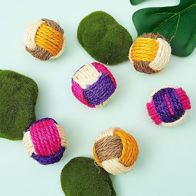 Weewooday 6 Pieces Cat Toy Ball Sisal Ball Interactive Rolling Scratch Cat Toy (Random Color)
