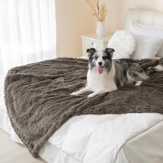 gogobunny Waterproof Dog Blanket for Large Dogs, Cats, Puppy, Reversible Faux Fur Pet Throw Blanket, Washable,Calming Furniture Protection for Sofa Bed (33x77 Inch (Pack of 1), Stone)
